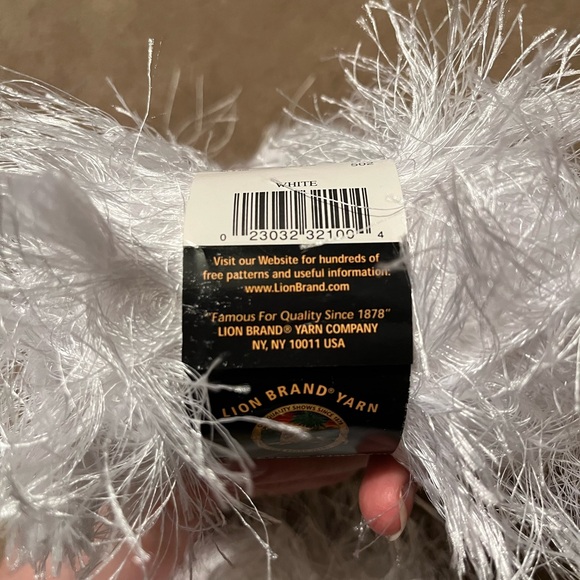 White Fluffy Yarn Bundle, Fun Fur, 3 in set, eyelash yarn, great for crafts - Picture 3 of 4